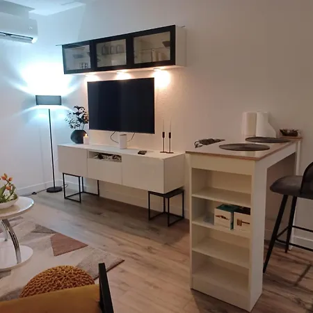 Sonja Apartman